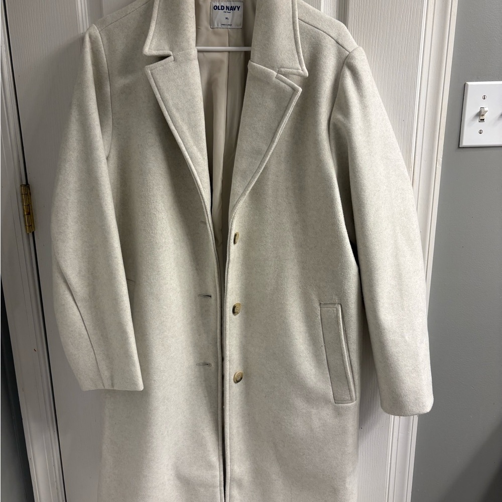 Old Navy Women’s Cream Coat